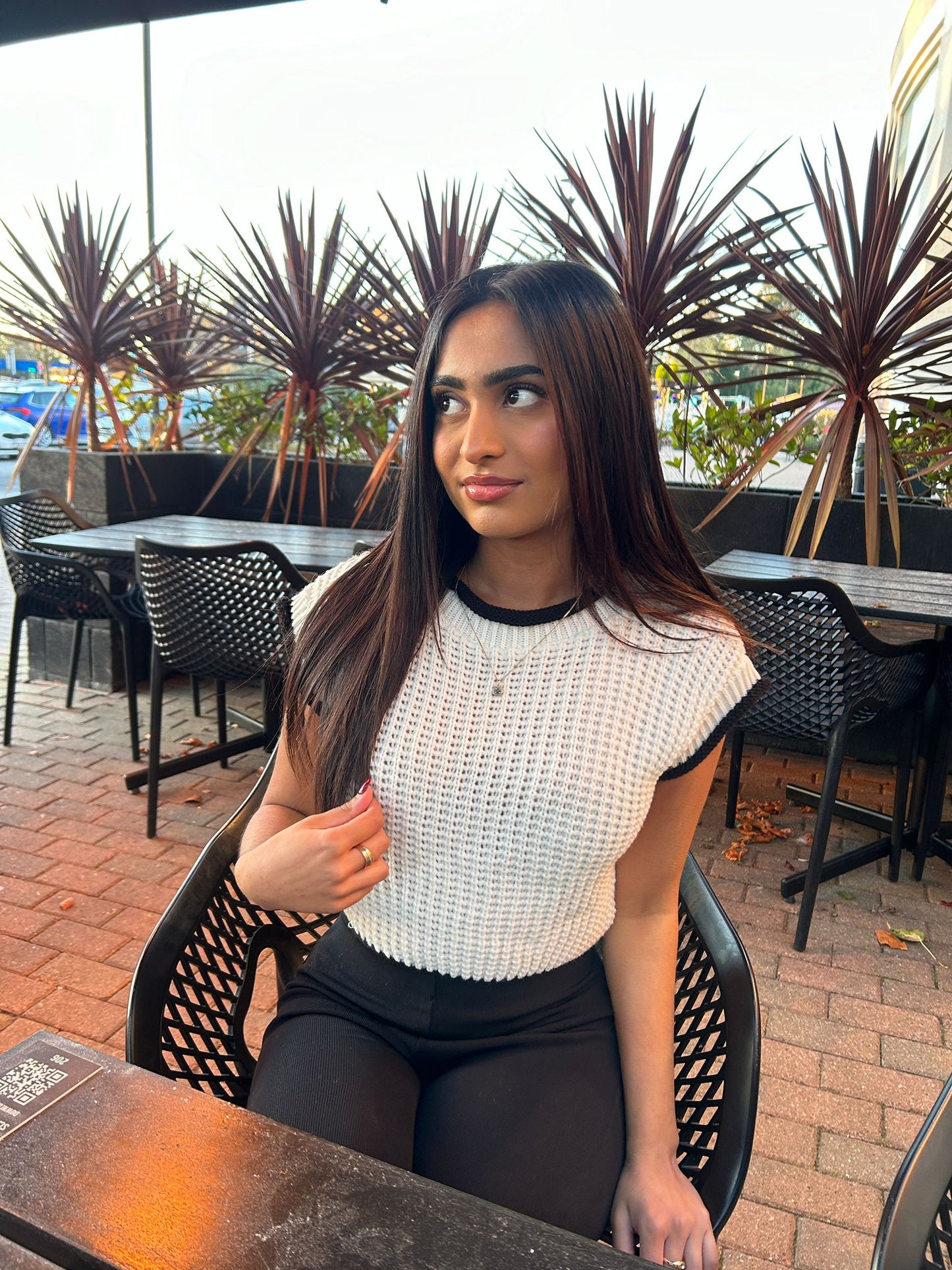 White Contrast Knitted Cropped Top