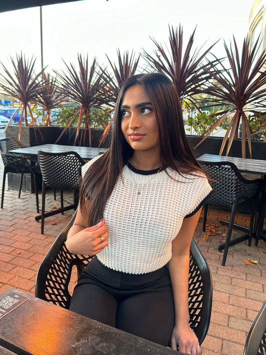 White Contrast Knitted Cropped Top